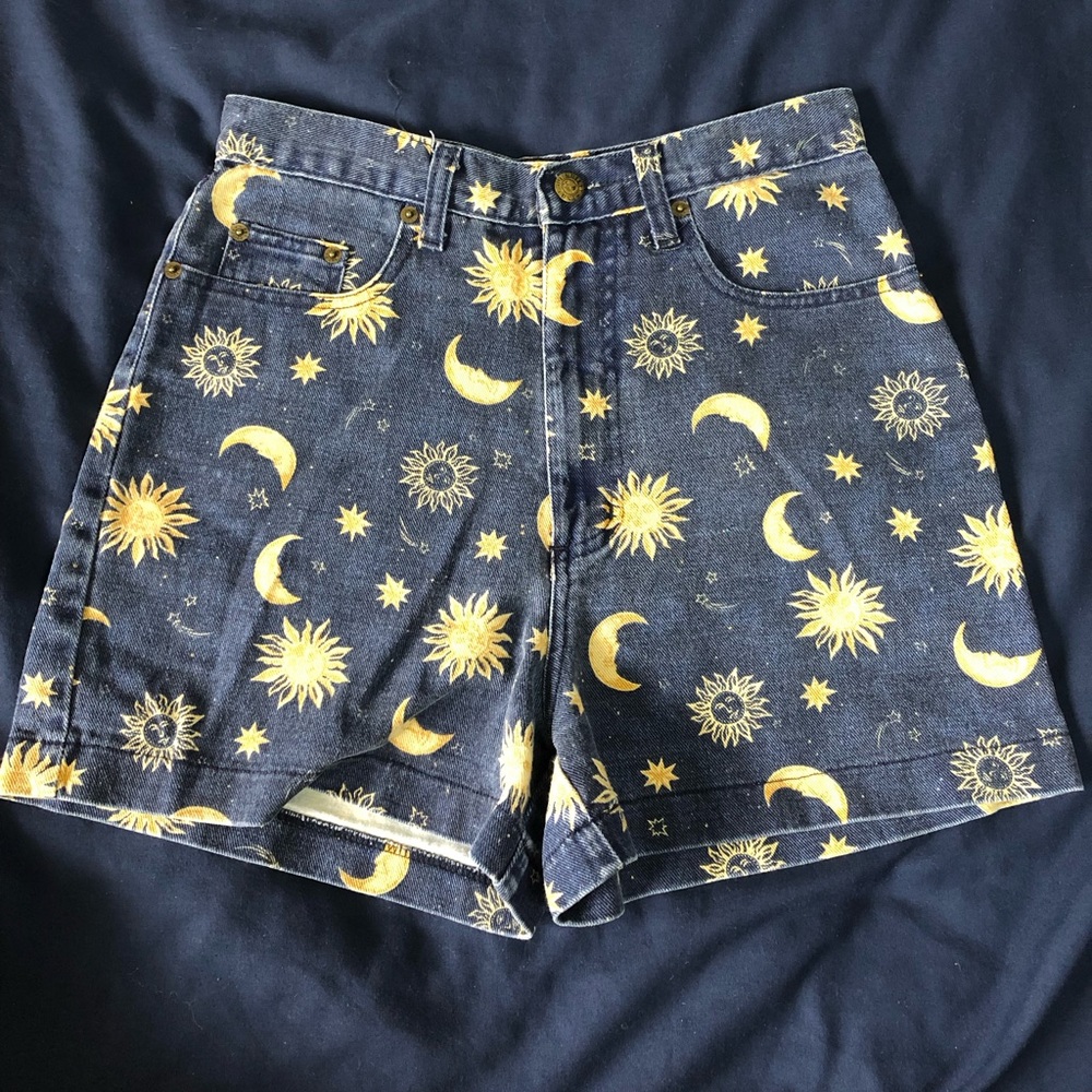 Not Guilty USA high waist shorts - sun moon and stars design